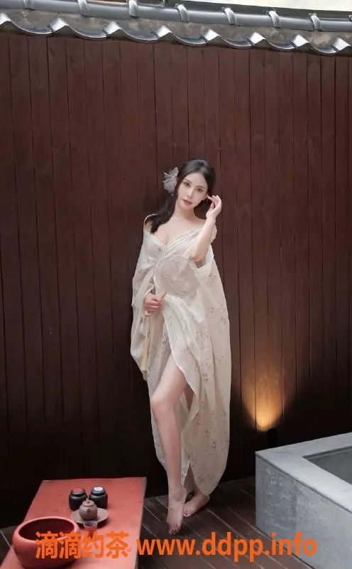 深圳楼凤-福田千岛惠子，168高挑大胸，1300起价