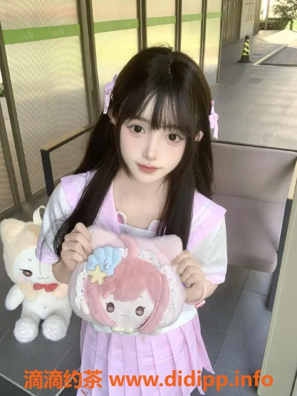 广州楼凤-广州天河小怡：18岁学生，身高172cm，超听话！