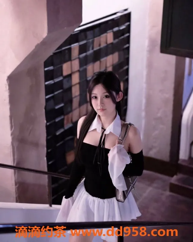 深圳楼凤-南山懒懒，1400元私密服务体验