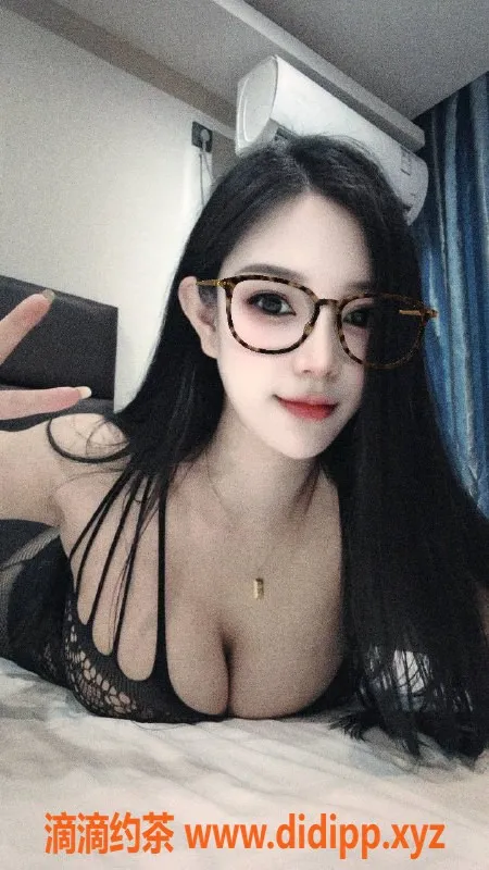 深圳楼凤-深圳欣儿，胸推鸳鸯浴嫩妹，600起