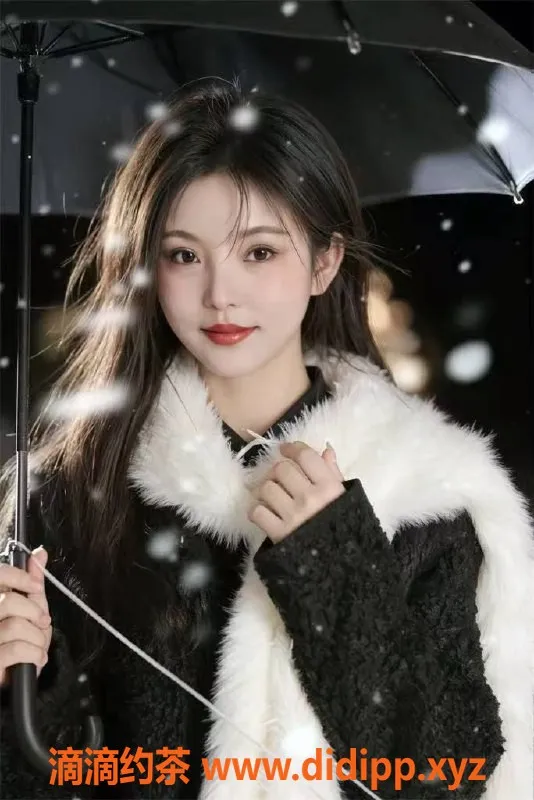 成都楼凤资源信息,武侯区星晚，少妇车6P体验，实惠好玩！