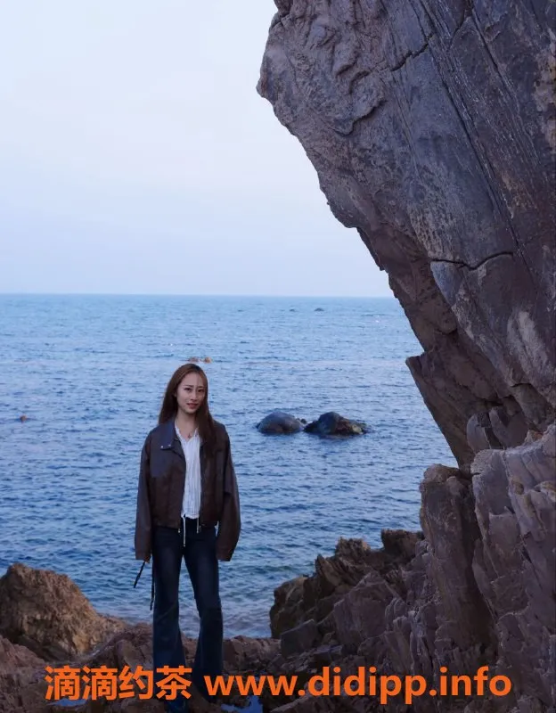 成都楼凤-武侯区花花，御姐车大长腿，超值体验