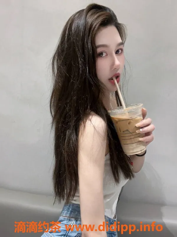 广州楼凤-南海御姐柠檬，800元独特服务体验