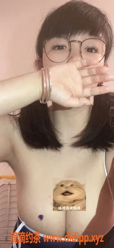 长沙楼凤-岳麓区顾里，155CM，22岁，高级陪浴服务