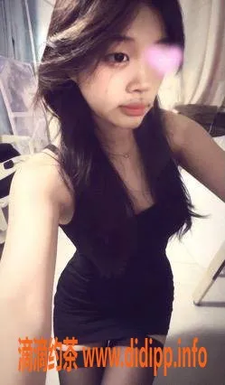 中山楼凤-西区艺名诗诗，36C，服务500/p，性价比高