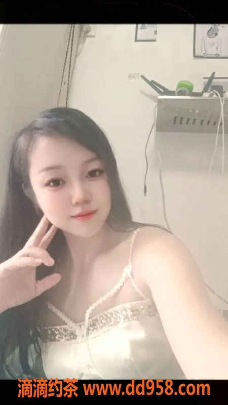 深圳楼凤-深圳罗湖芳芳，450元不限次，60分钟尽享服务