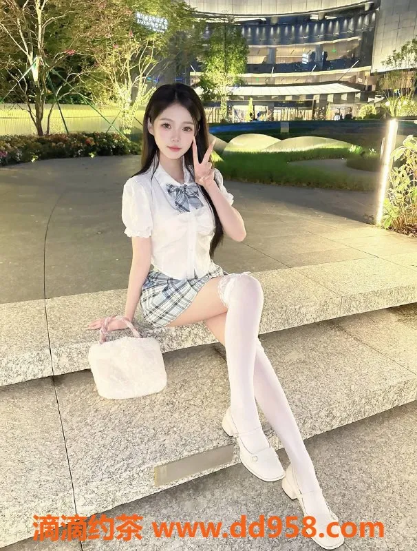 深圳楼凤-宝安可可，800元体验鸳鸯浴与无套服务