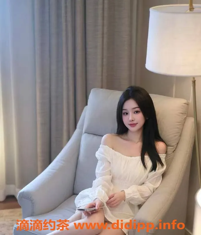 深圳楼凤-深圳罗湖粒粒，800元性感陪环服务