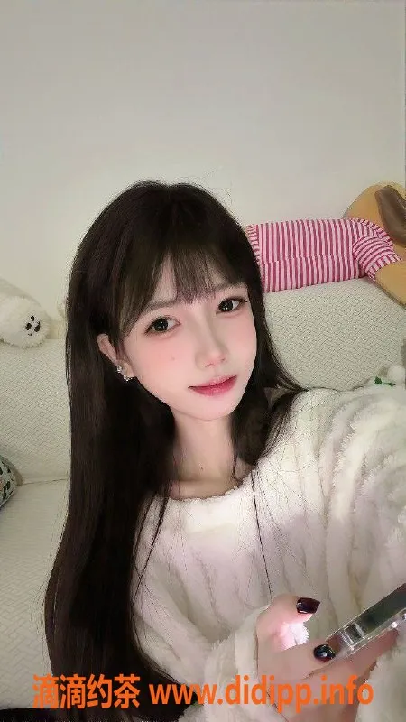 深圳楼凤资源信息,深圳龙华小美，900元动人体验等你来！