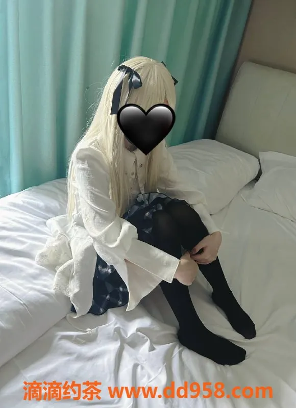 广州楼凤-金沙洲嫩妹猫猫，1000元cos服务！