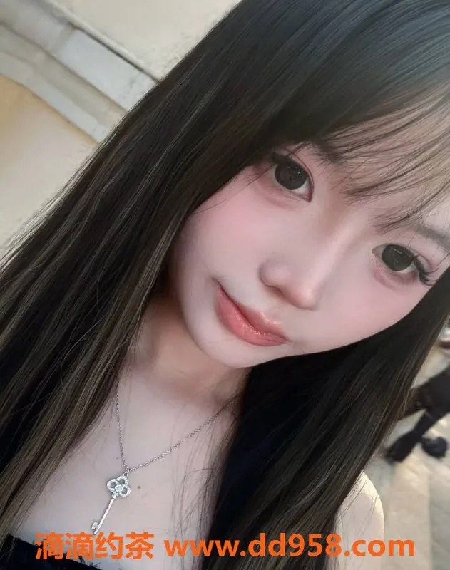 广州楼凤-南海小爱，身材娇嫩，700元服务