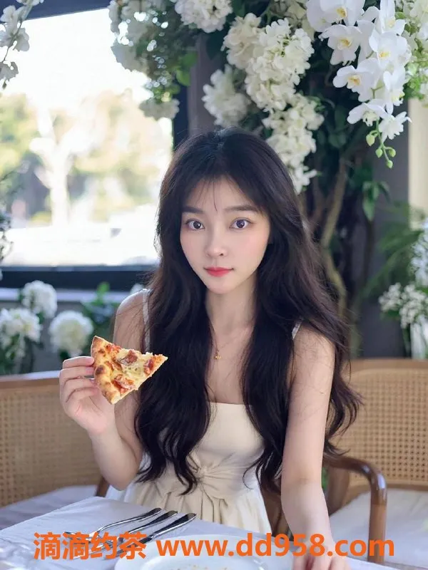 深圳楼凤-福田小沫，1000p嫩妹，性感丝袜制服服务