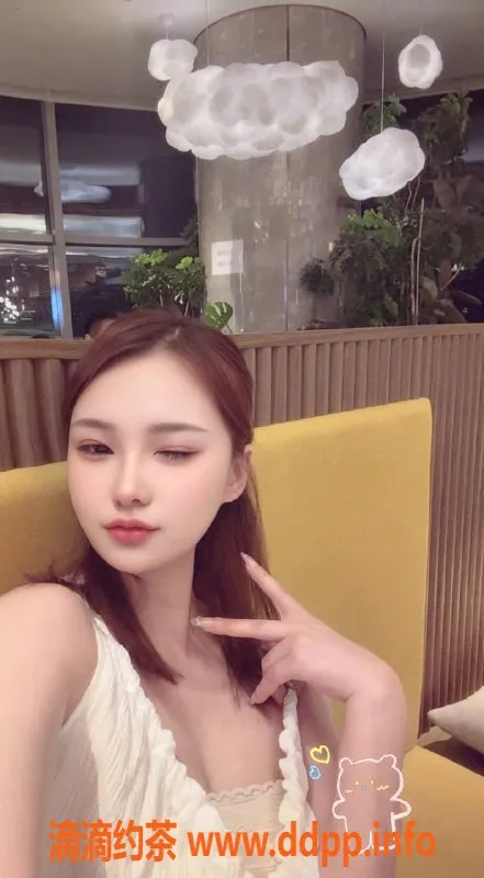 广州楼凤-禅城Tong，600元深喉69御姐服务