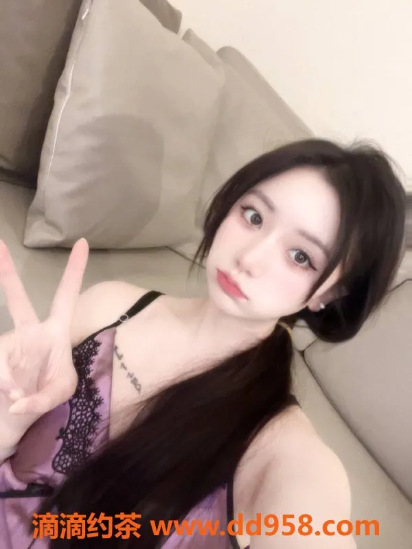 深圳楼凤-深圳龙华芳芳，1000p的嫩妹体验