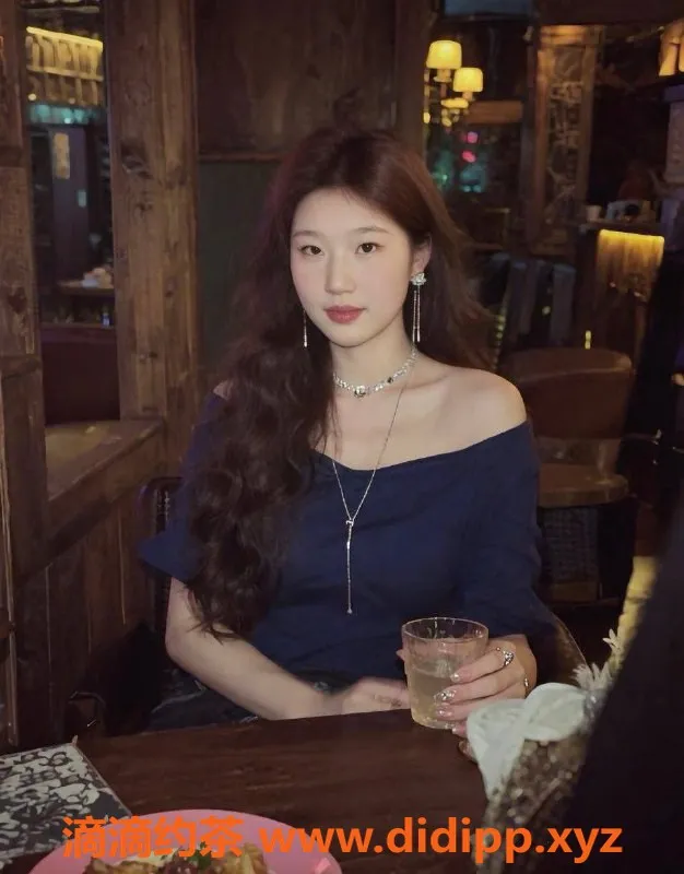 深圳楼凤-罗湖优优，嫩妹服务，1800pp，双向体验