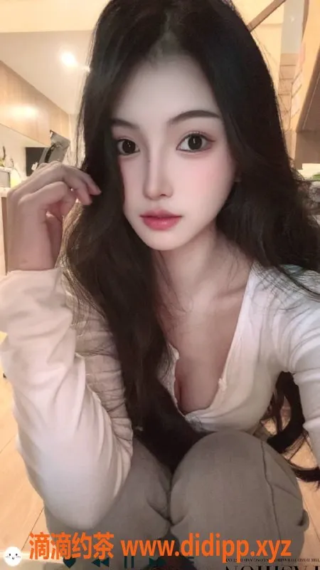 广州楼凤-天河轩轩，700元嫩妹情趣服务体验