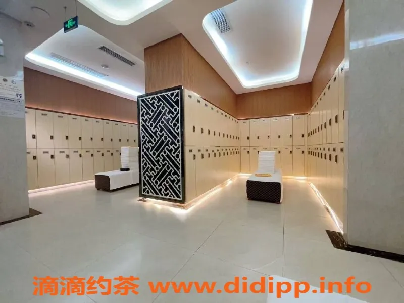 广州楼凤-白云太和高颜值00后嫩妹 水汇服务668起