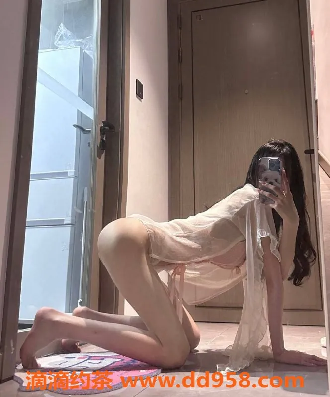 深圳楼凤资源信息,深圳龙岗嫩妹柒柒，788元享深喉足交服务