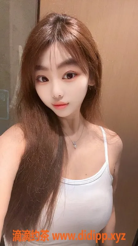 深圳楼凤-深圳龙华御姐语语，698元享多项服务