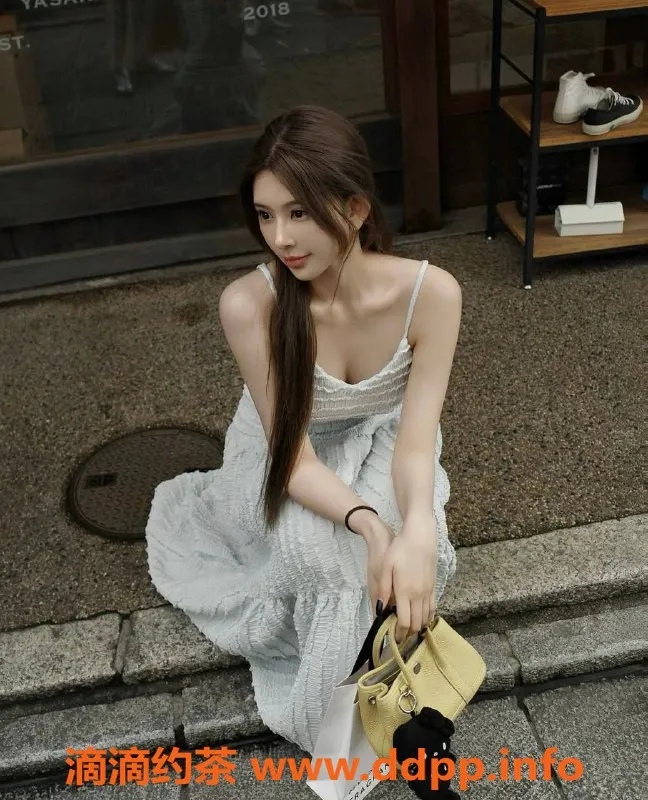 深圳楼凤资源信息,南山御姐玫瑰，1400元尽享丝袜制服服务