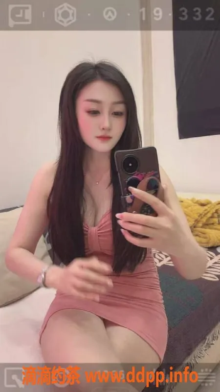 广州楼凤-禅城豆豆来袭！600元体验舌吻、69等服务