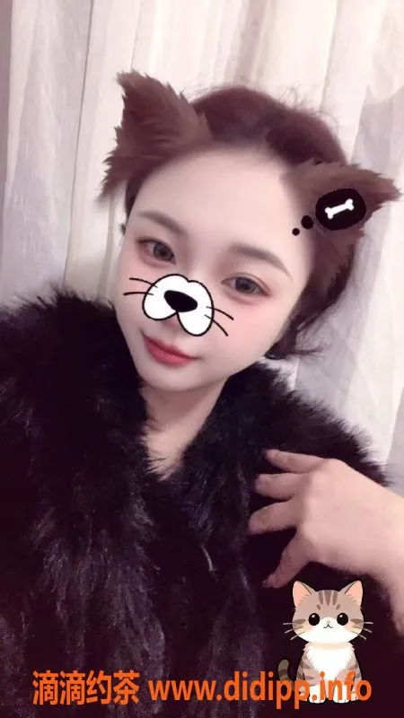 成都楼凤-可儿，身材诱人，服务优质，只有5元起