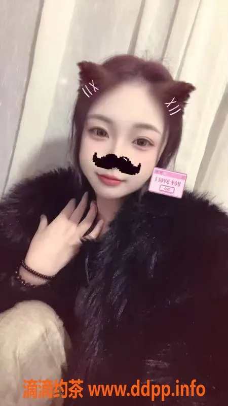 成都楼凤-可儿，身材诱人，服务优质，只有5元起