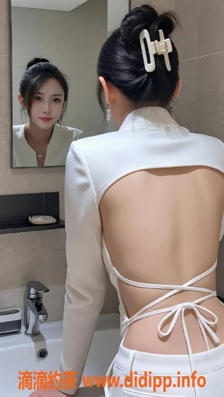 深圳楼凤-深圳罗湖小甜心，私密服务等你体验！