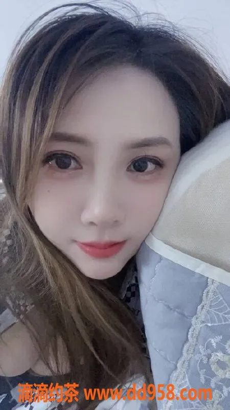 深圳楼凤-深圳罗湖小甜心，私密服务等你体验！