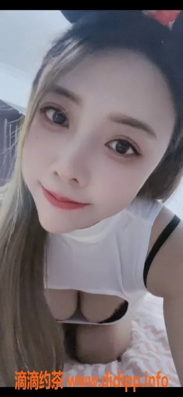 深圳楼凤-深圳罗湖小甜心，私密服务等你体验！