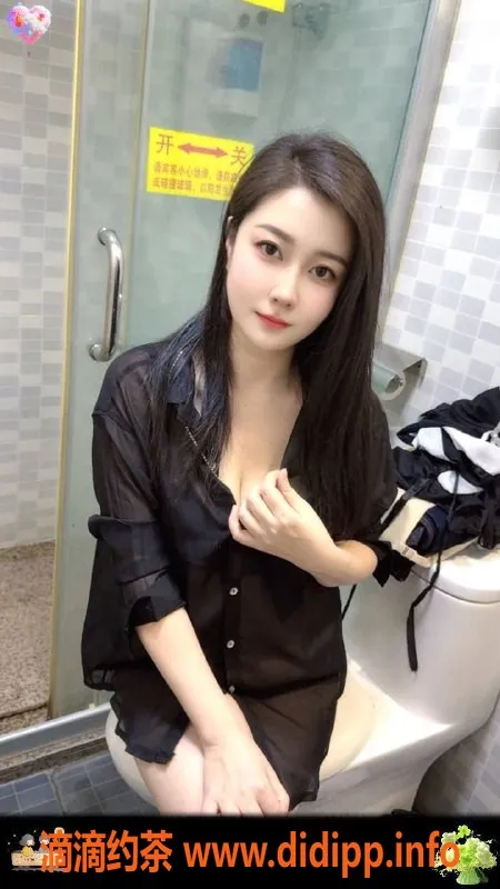 广州楼凤-天河御姐念念，500元体验蛇吻与69服务