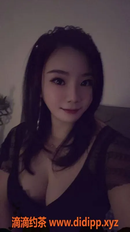 深圳楼凤-南山御姐慕容，600元水中萧、刮痧服务等你来享