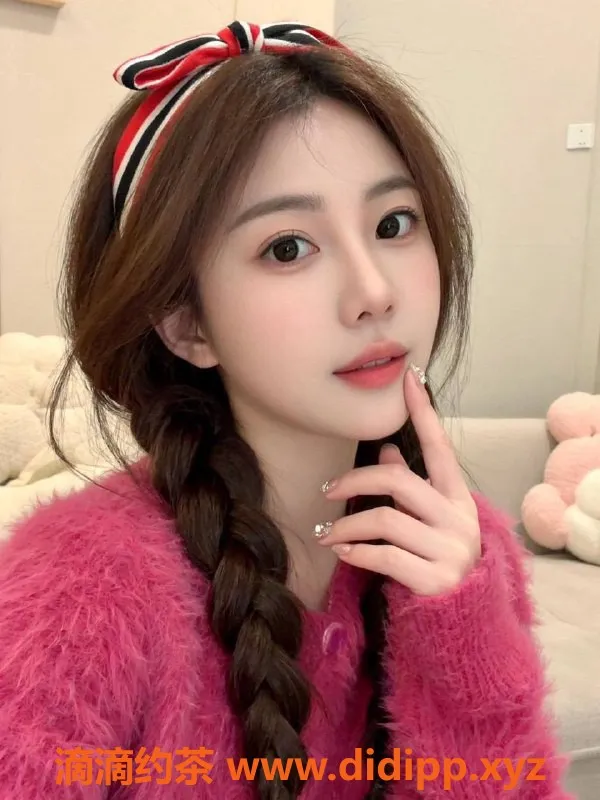 深圳楼凤资源信息,南山薇儿，700元享受多重服务，视频验证！