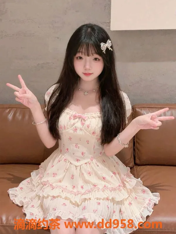 深圳楼凤-南山嫩妹小琦，1300元超值体验