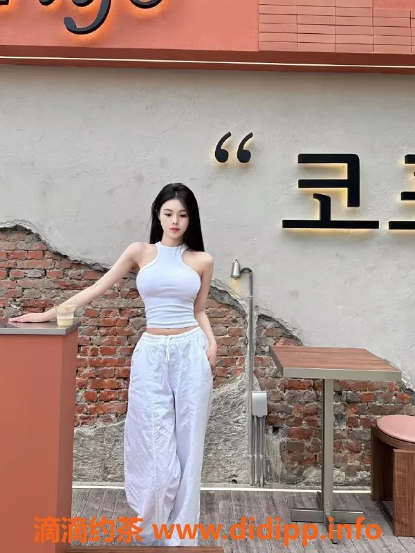 深圳楼凤-福田糖糖，视频认证，888p超值体验