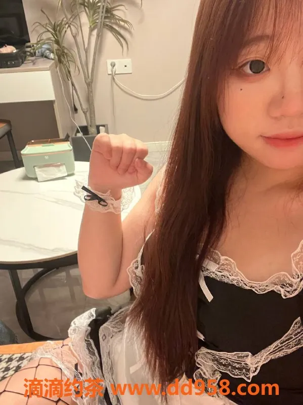 深圳楼凤-龙华嫩妹羊羊，胸推调情，600元起