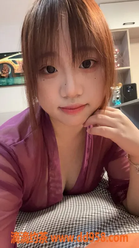 深圳楼凤-龙华嫩妹羊羊，胸推调情，600元起