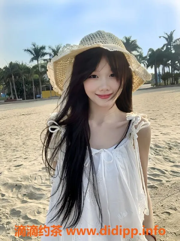 深圳楼凤-南山米儿，1188元享鸳鸯浴与制服服务