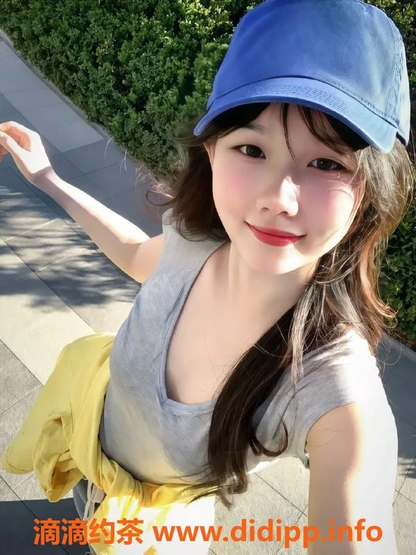 深圳楼凤-南山米儿，1188元享鸳鸯浴与制服服务