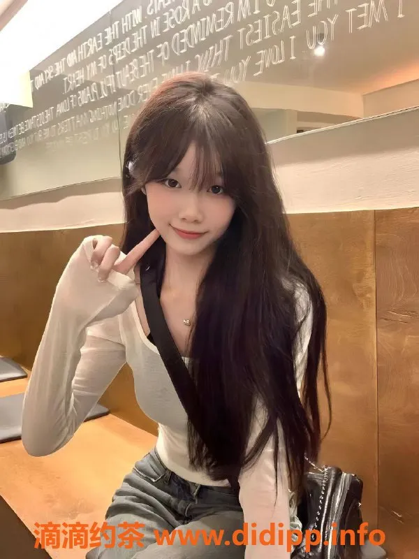 深圳楼凤资源信息,南山嫩妹米儿，1188起，尽享亲嘴鸳鸯浴