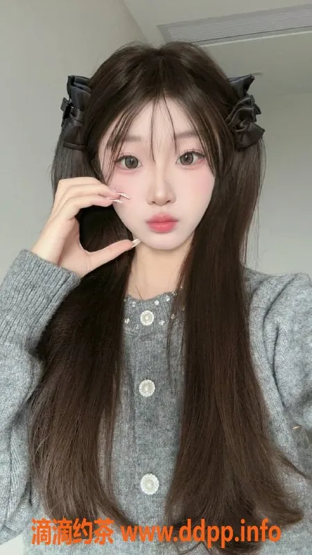 深圳楼凤-宝安嫩妹一冉，制服丝袜 1000起