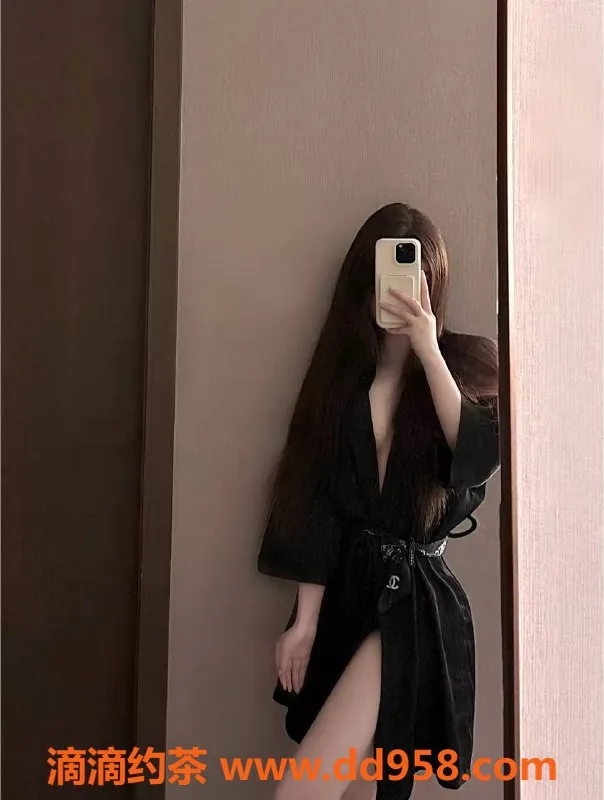 广州楼凤-天河软妹，身材诱惑，服务多样仅需600