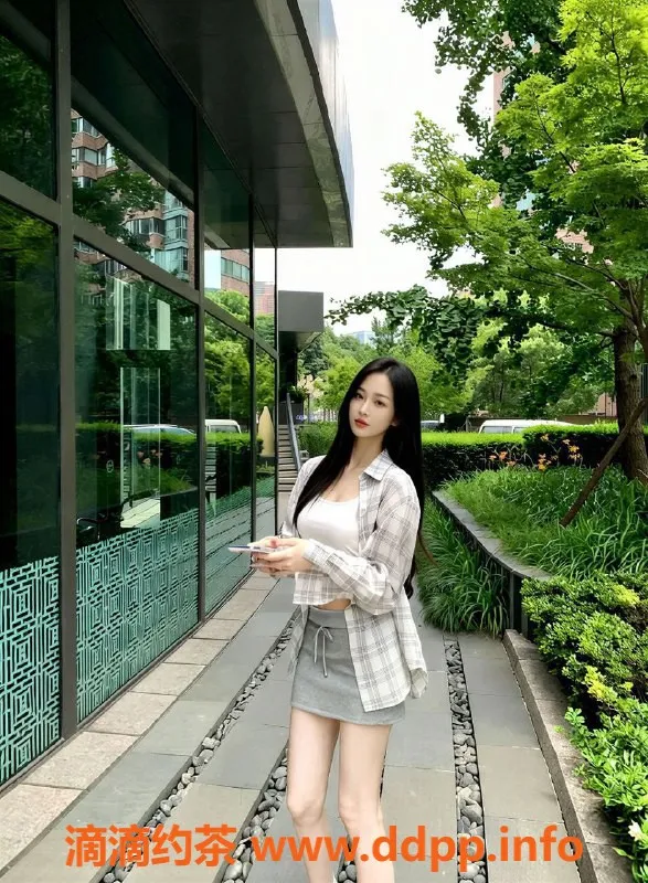 广州楼凤-白云御姐糖果，角色扮演体验价700元