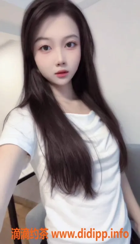 杭州上门服务-余杭小橘子，160cm 88斤 温柔可人 1000元50分钟