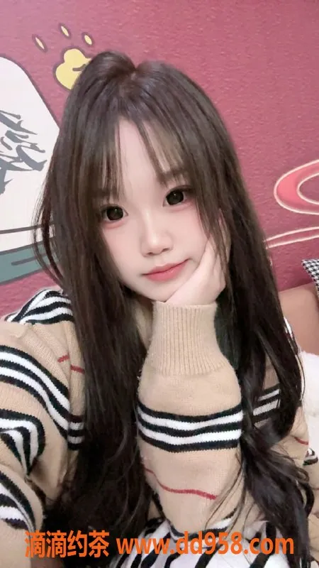 无锡楼凤-滨湖06童颜巨乳少女 天然D胸吸引