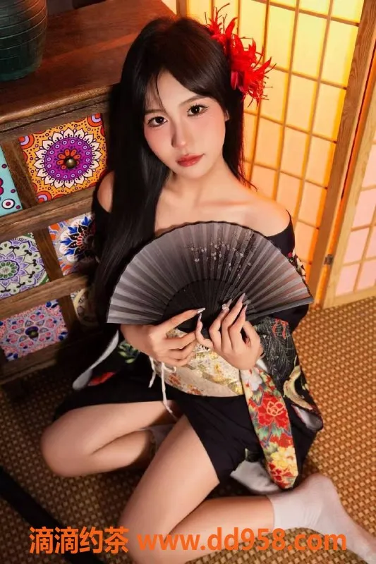 温州楼凤资源信息,温州晚风，165cm、100斤、C罩杯，甜美服务