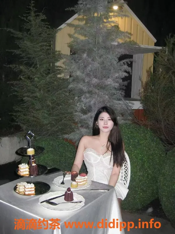 深圳楼凤-罗湖小鹿丨160cm 47kg 1000元晕染魅力