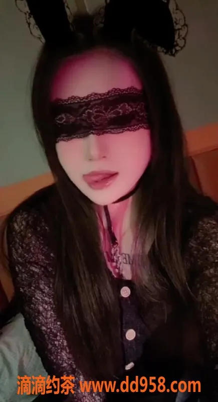 湛江楼凤-广东湛江贝贝 18岁 C胸166cm 58KG服务体验