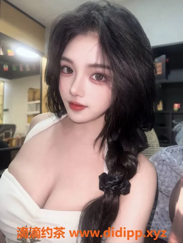 广州楼凤-天河嫩妹柳如烟，800p体验巨乳童颜服务