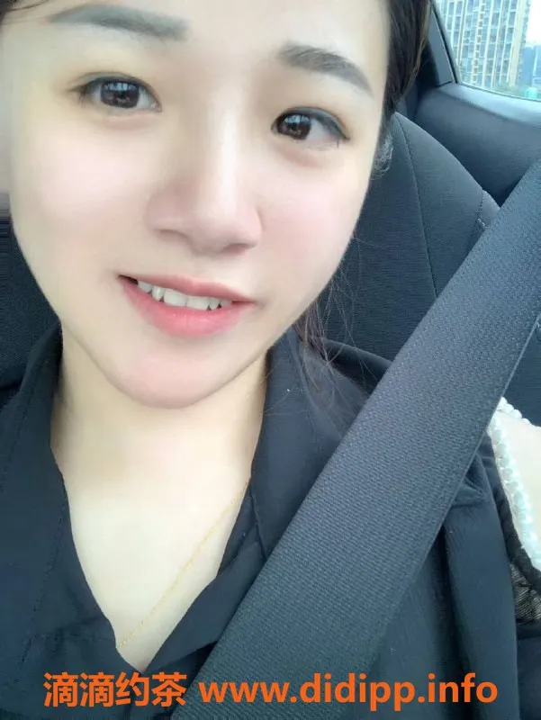 广州楼凤资源信息,天河琪琪：美颜少妇，舌吻69p，600p/1200pp